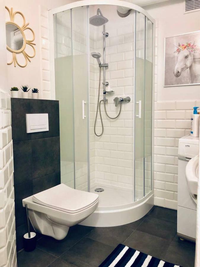 Legnica Apartament 42M2 Delux 4 Exterior photo